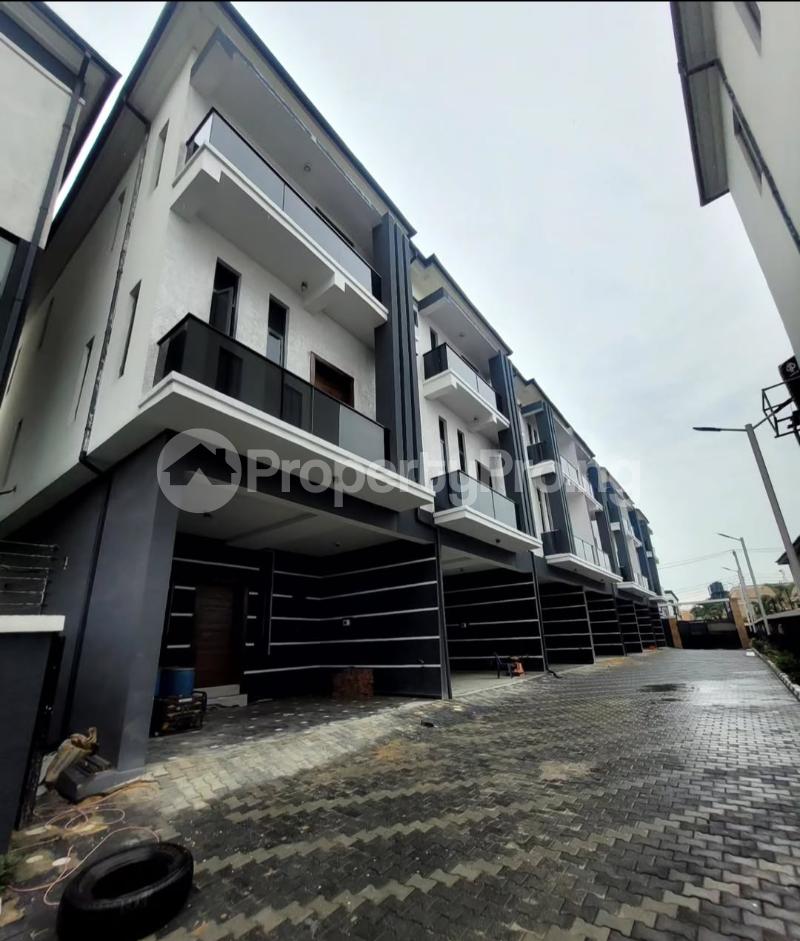 5 bedroom House for rent Millenuim/UPS Gbagada Lagos