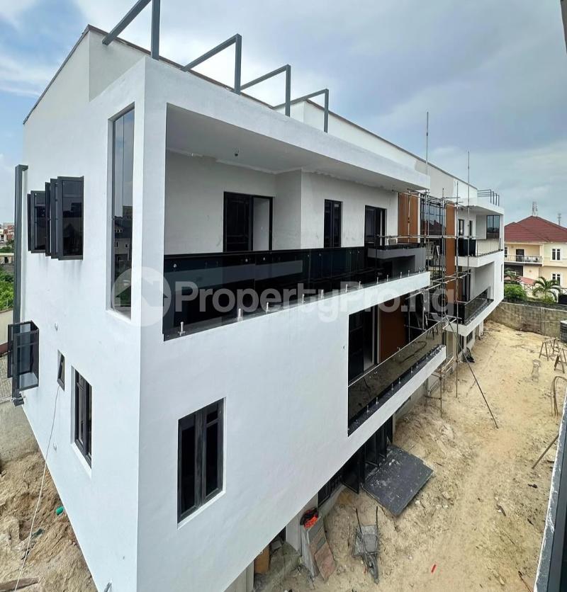 5 bedroom House for sale Anthony Village Maryland Lagos