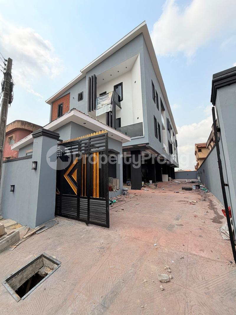 5 bedroom House for sale Ajao Estate Isolo Lagos