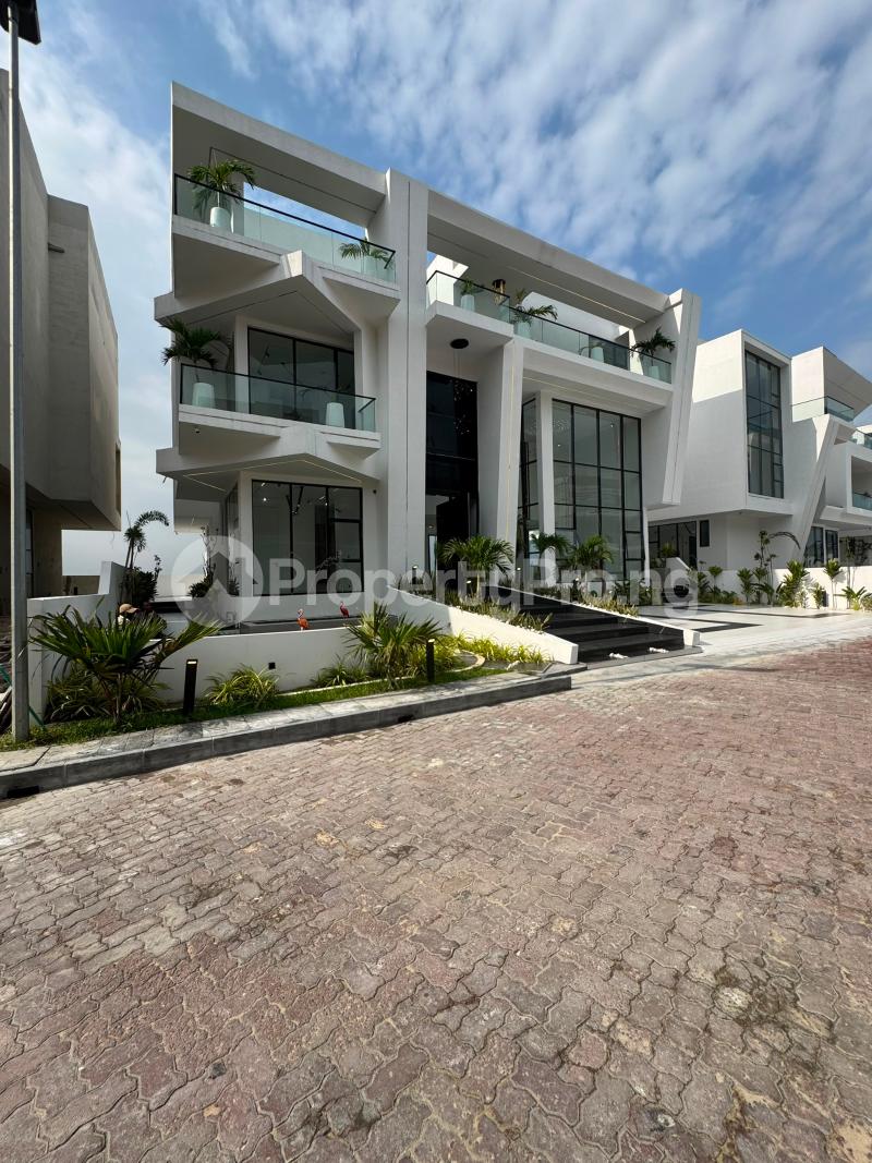 5 bedroom House for sale Osapa london Lekki Lagos