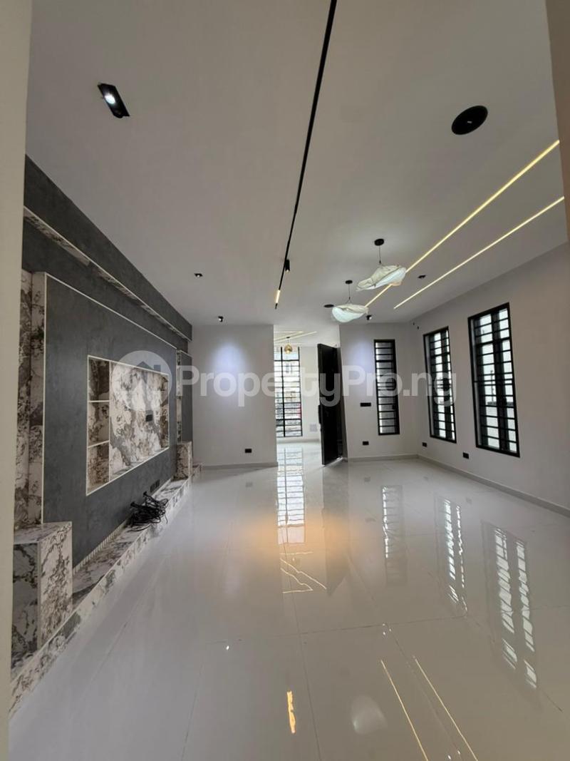 5 bedroom House for sale Ikota Lekki Lagos