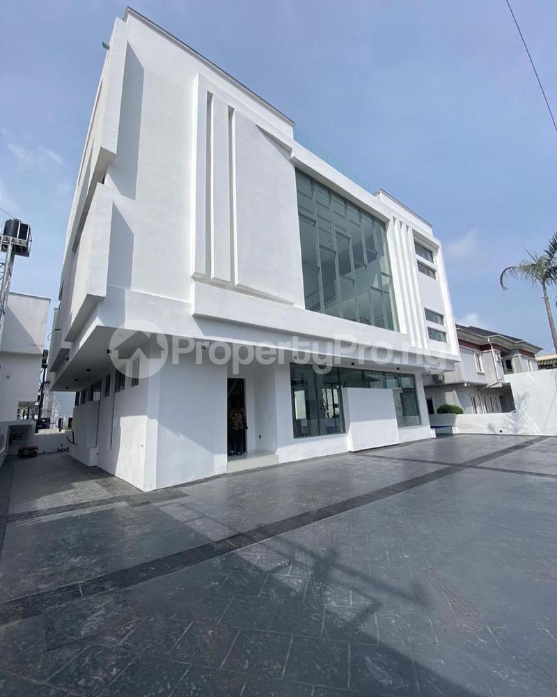 5 bedroom House for sale Osapa london Lekki Lagos