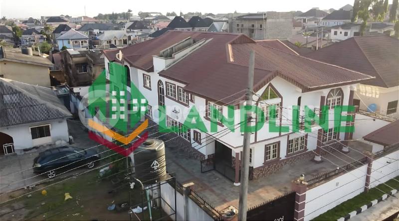 8 bedroom House for sale Aare, Oluyole Estate Ibadan Oyo - 0