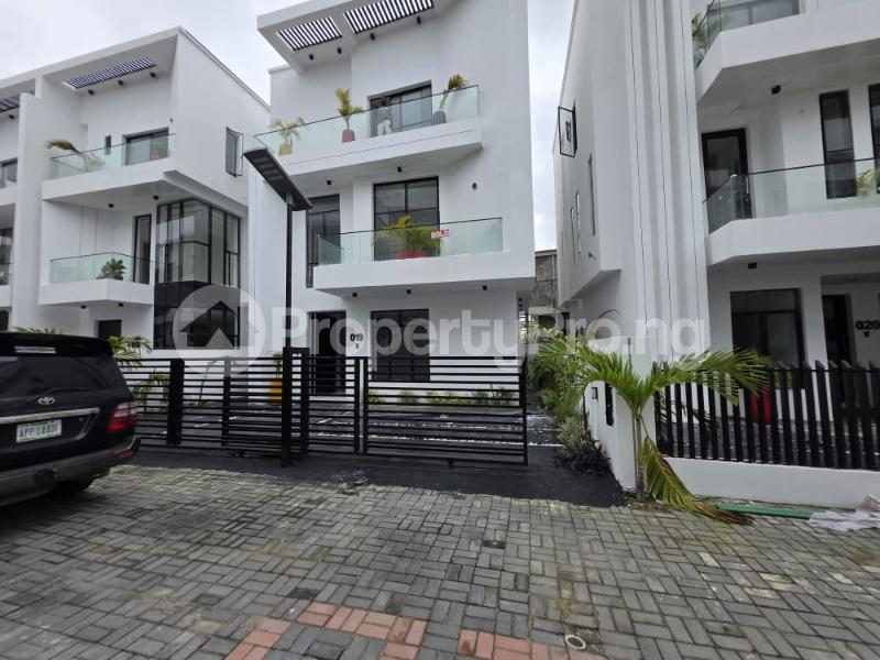 5 bedroom House for rent Orchid Lekki Lagos