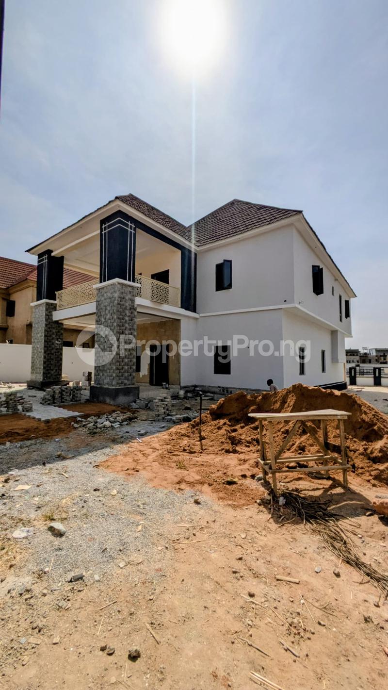 5 bedroom House for sale Close To Turkey Hospital Idu Abuja