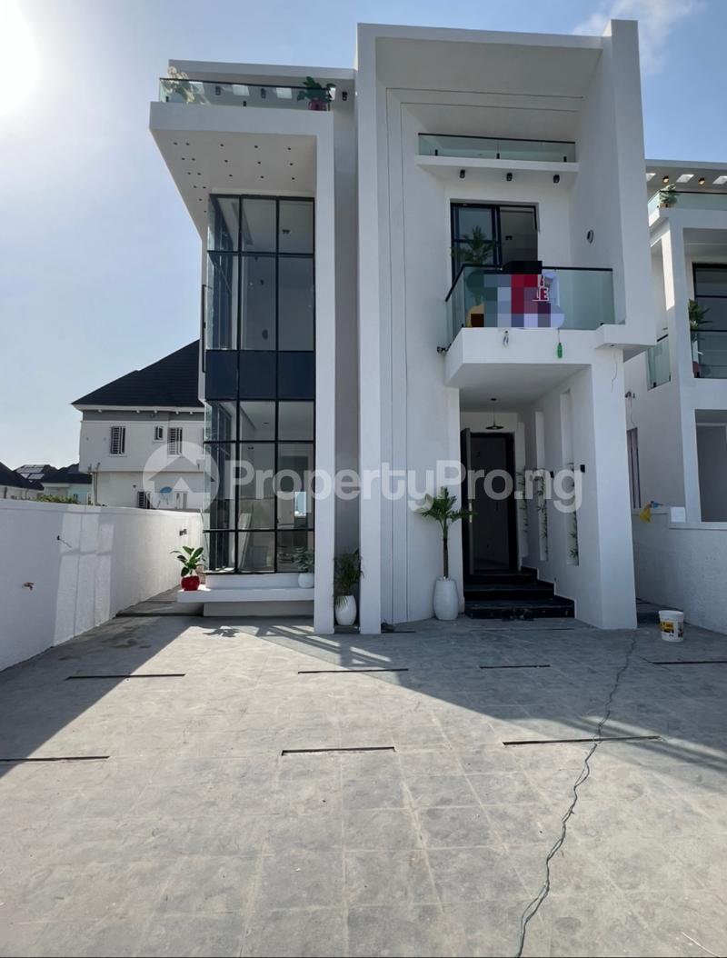 5 bedroom House for sale Chevron Lekki Lagos