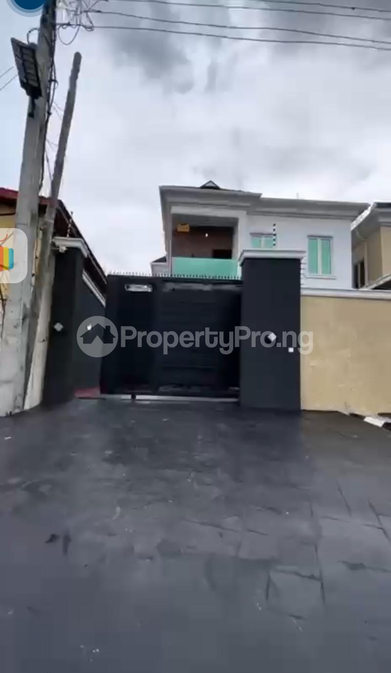 5 bedroom House for sale Omole phase 1 Ojodu Lagos
