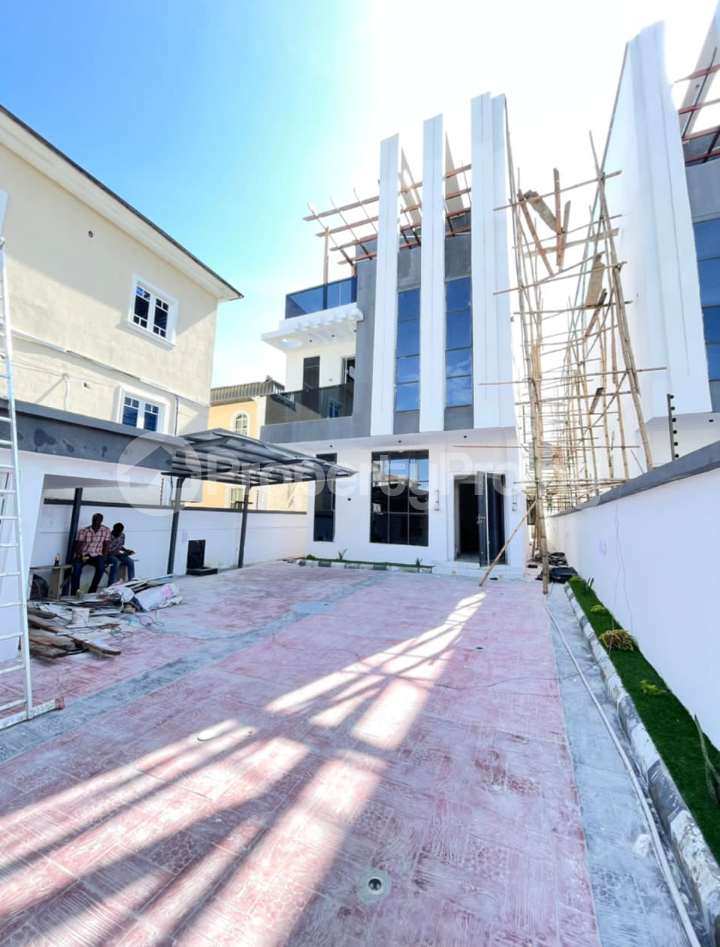 5 bedroom House for sale Osapa london Lekki Lagos
