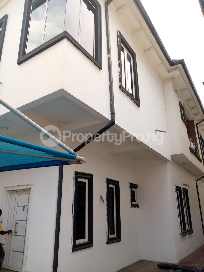 5 bedroom House for sale X Osapa london Lekki Lagos