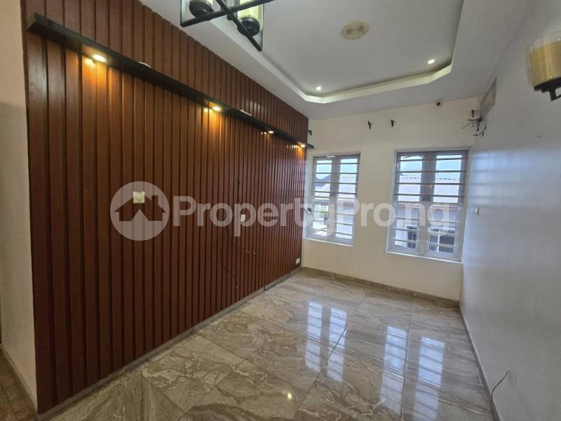 5 bedroom House for rent Agungi Lekki Lagos