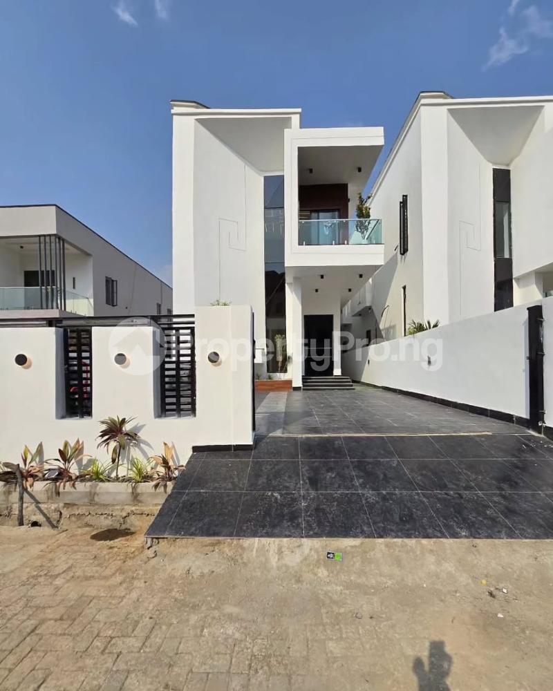 5 bedroom House for sale Ado Ajah Lagos