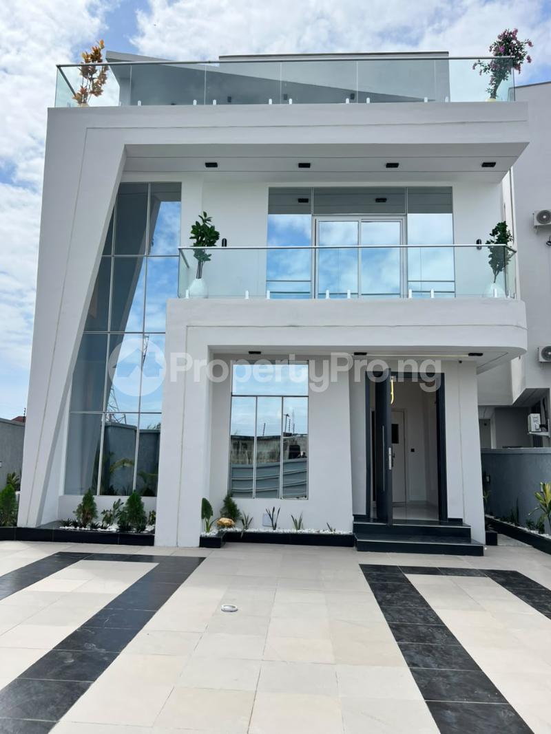 5 bedroom House for sale Chevron Lekki Lagos