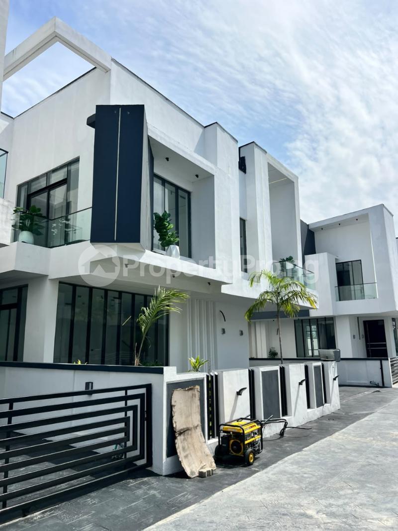 5 bedroom House for sale Chevron Lekki Lagos