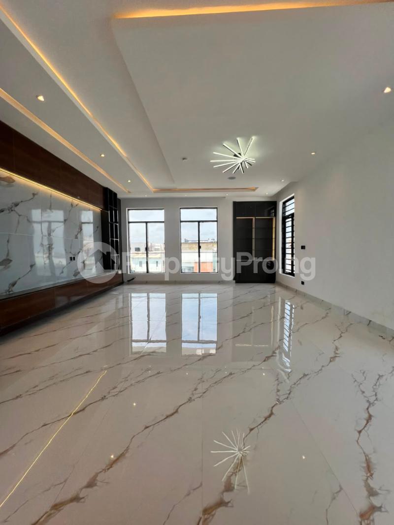 5 bedroom House for sale Ikota Lekki Lagos
