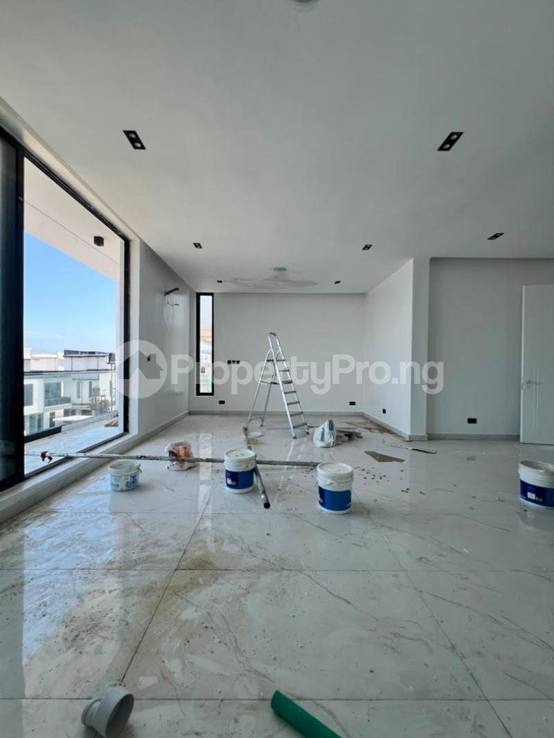 5 bedroom House for sale Ikota Lekki Lagos