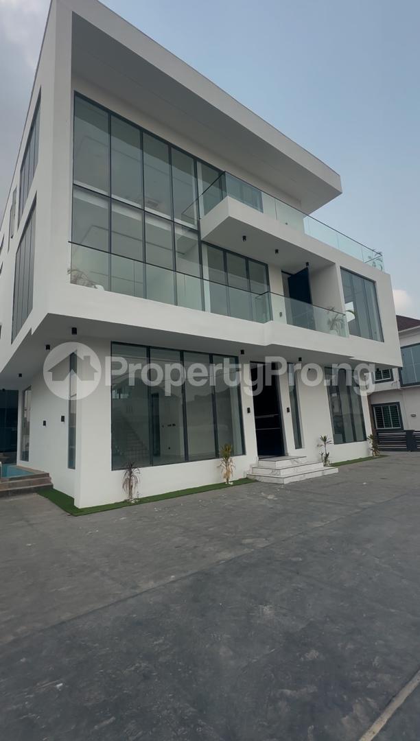 5 bedroom House for sale Osapa london Lekki Lagos