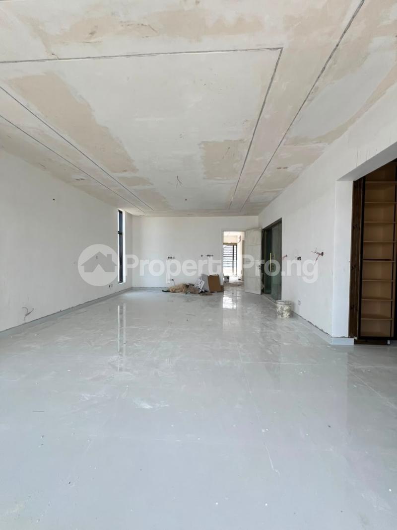 5 bedroom House for sale Ikota Lekki Lagos
