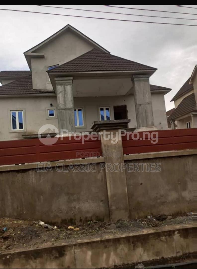 5 bedroom House for sale Guzape Main, Close To Obi Cobana House Guzape Abuja