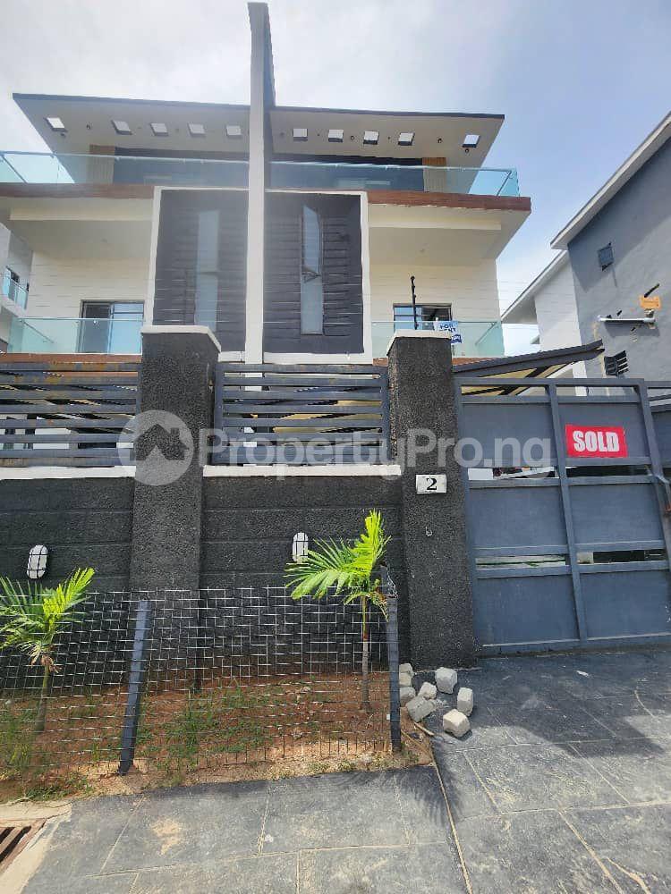 5 bedroom House for rent Ikate Lekki Lagos