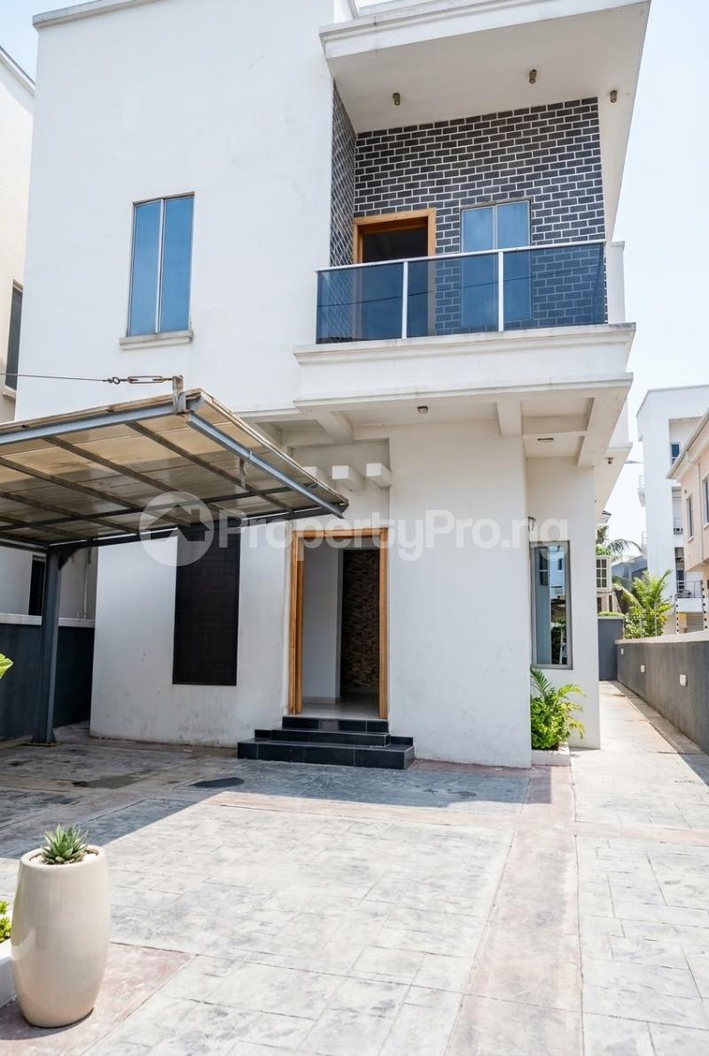 5 bedroom House for rent Estate Ologolo Lekki Lagos