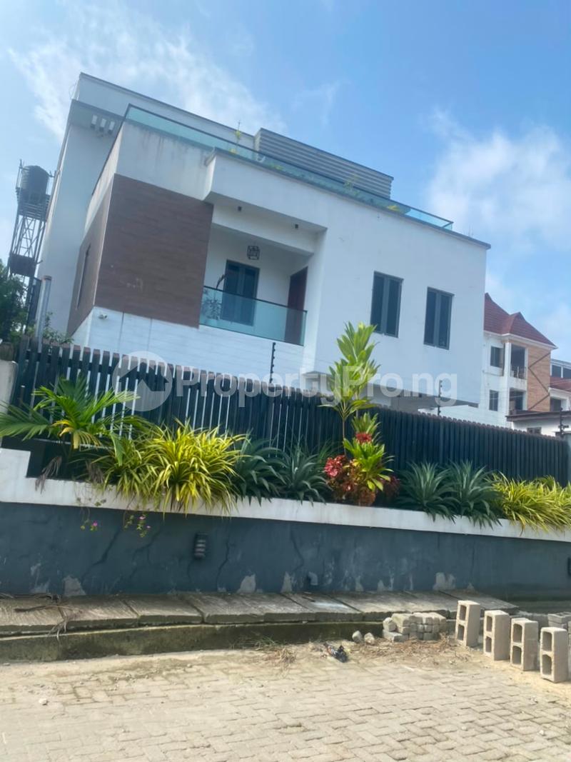 5 bedroom House for sale Lekki Lagos