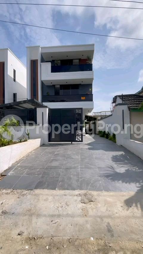 House for sale  Lekki Phase 1 Lekki Lagos