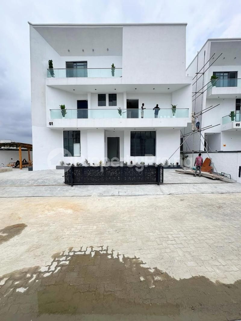 5 bedroom House for sale chevron Lekki Lagos