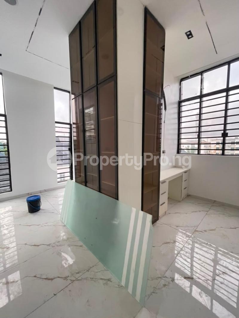 5 bedroom House for sale Chevron Toll Gate Lekki Lagos