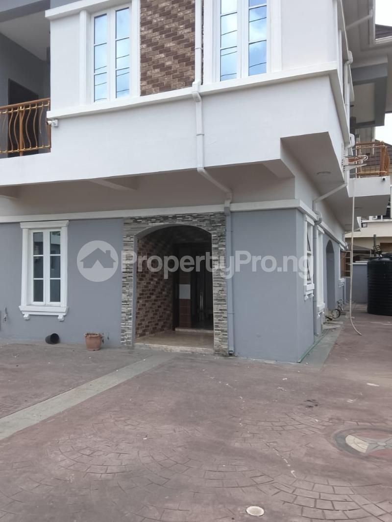 5 bedroom House for rent Ikota Lekki Lagos