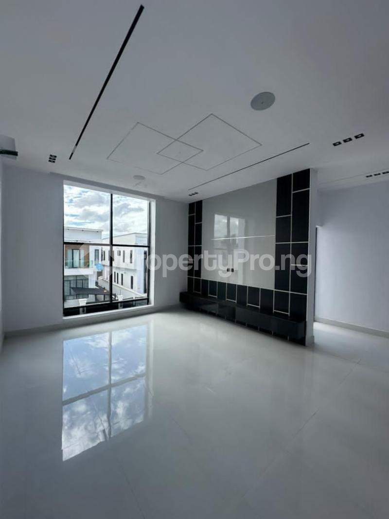 5 bedroom House for sale Ajah Lagos - 0