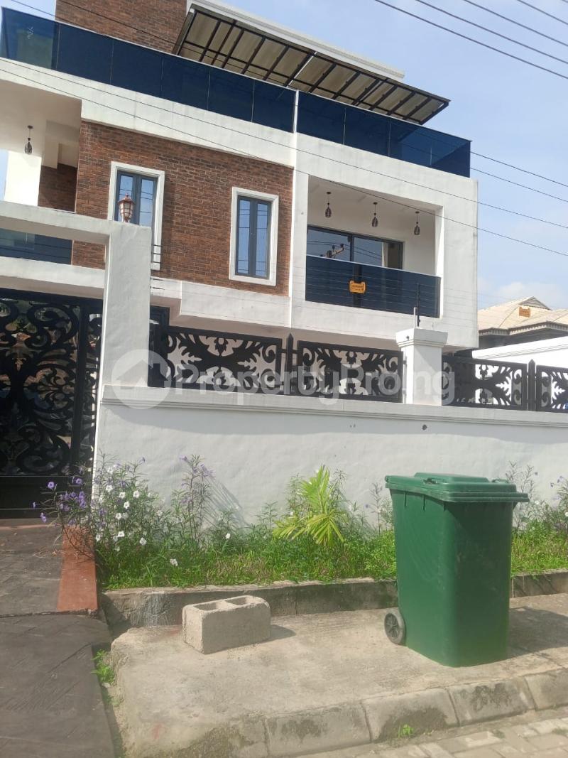 5 bedroom House for sale Magodo Phase 1 Kosofe/Ikosi Lagos