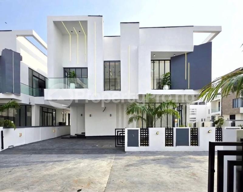 5 bedroom House for sale Hampton Lake Chevron Drive Chevron Lekki Lagos
