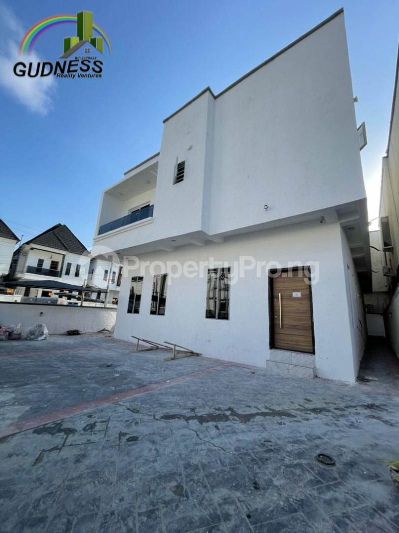 5 bedroom House for rent Ikota Lekki Lagos