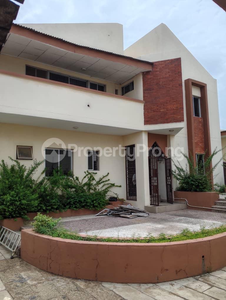 8 bedroom House for sale New Bodija Bodija Ibadan Oyo