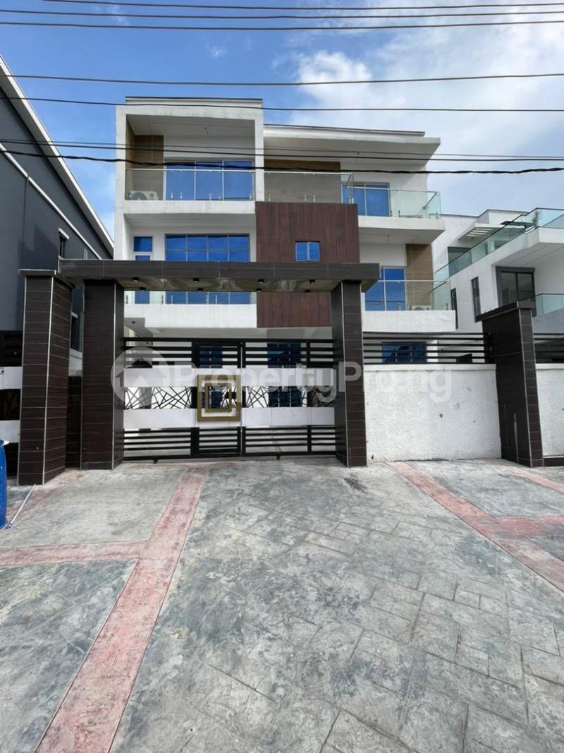 5 bedroom House for sale chevron Lekki Lagos