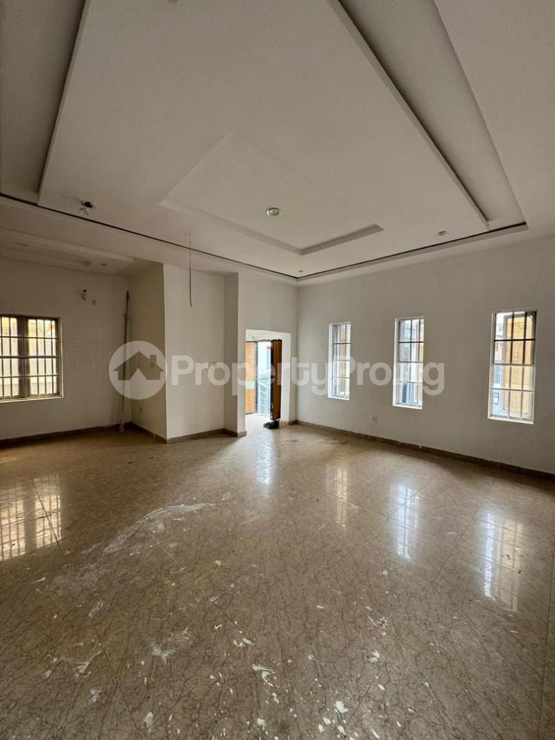 5 bedroom House for rent Agungi Lekki Lagos