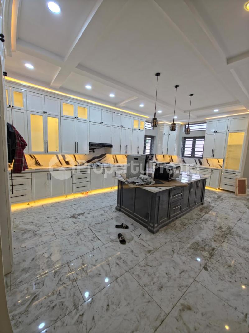 5 bedroom House for sale Aerodrome Gra Samonda Ibadan Oyo