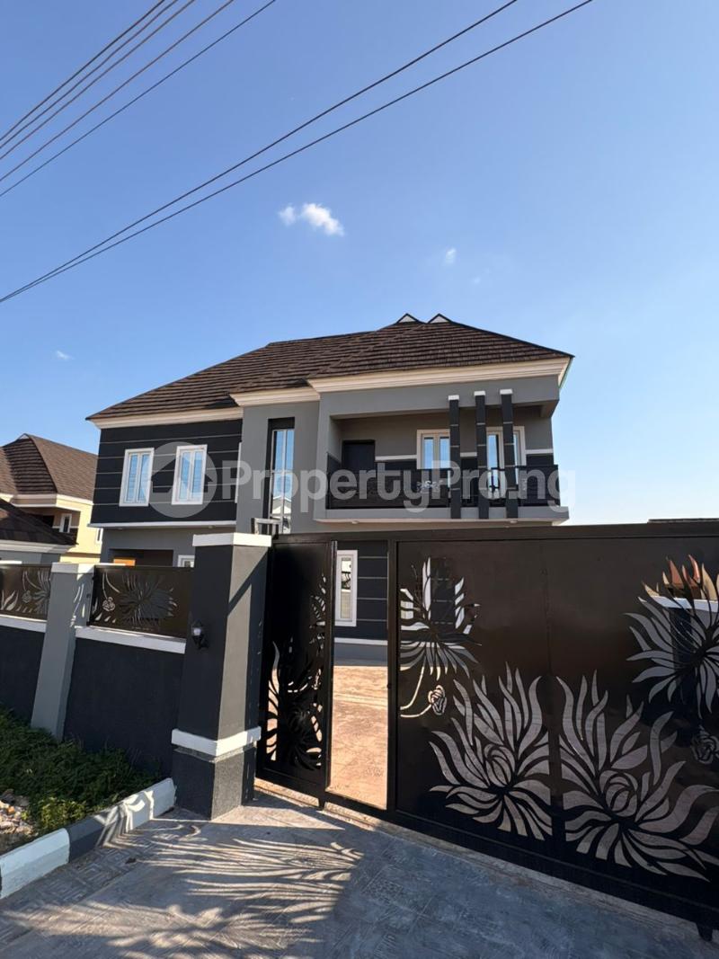 5 bedroom House for sale Bashorun Housing Akobo Ibadan Oyo