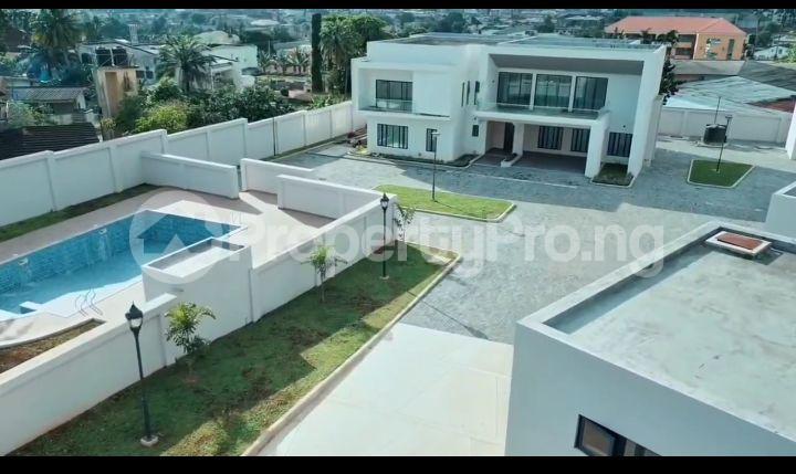 10 bedroom House for sale Rotimi William Bodija Ibadan Oyo - 0