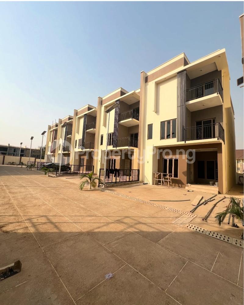 5 bedroom House for sale Kado/jabi District Kado Abuja