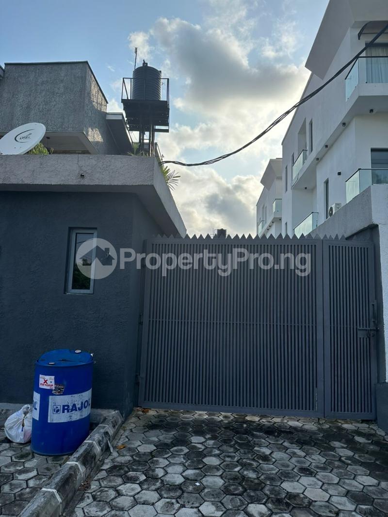 5 bedroom House for sale Behind Tantalizer Lekki Phase 1 Lekki Lagos