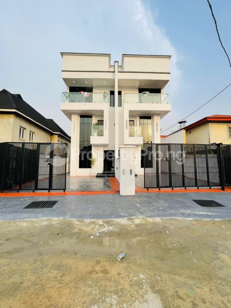 House for sale  Adeniyi Jones Ikeja Lagos