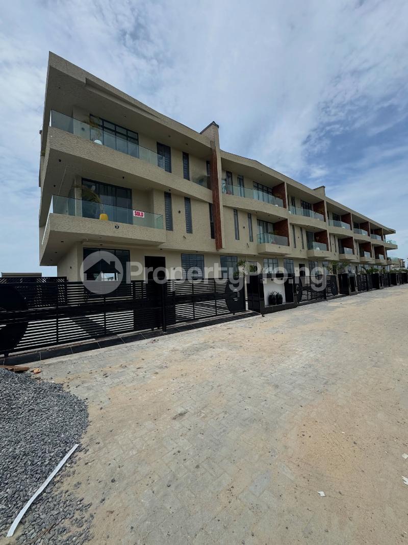 5 bedroom Flat / Apartment for sale Lekki Phase 1 Lekki Lagos