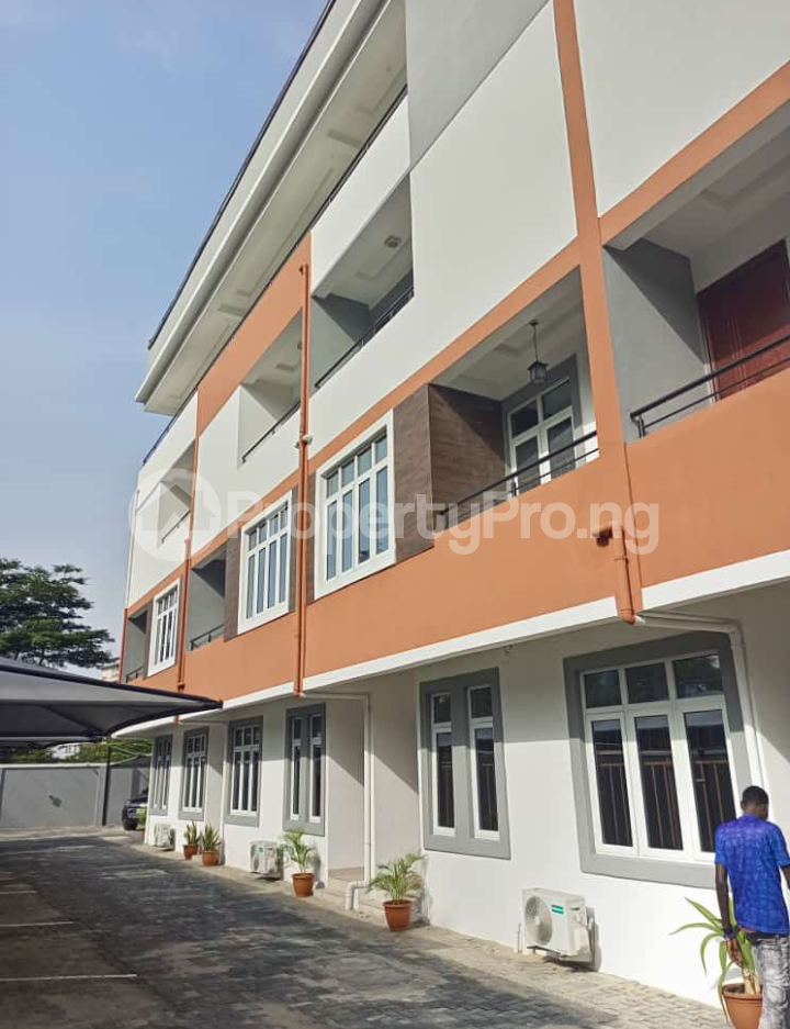 5 bedroom House for rent ONIRU Victoria Island Lagos