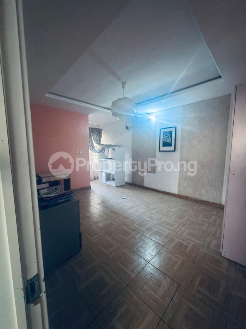 5 bedroom House for sale Ochid Hotel Road Lekki Lagos