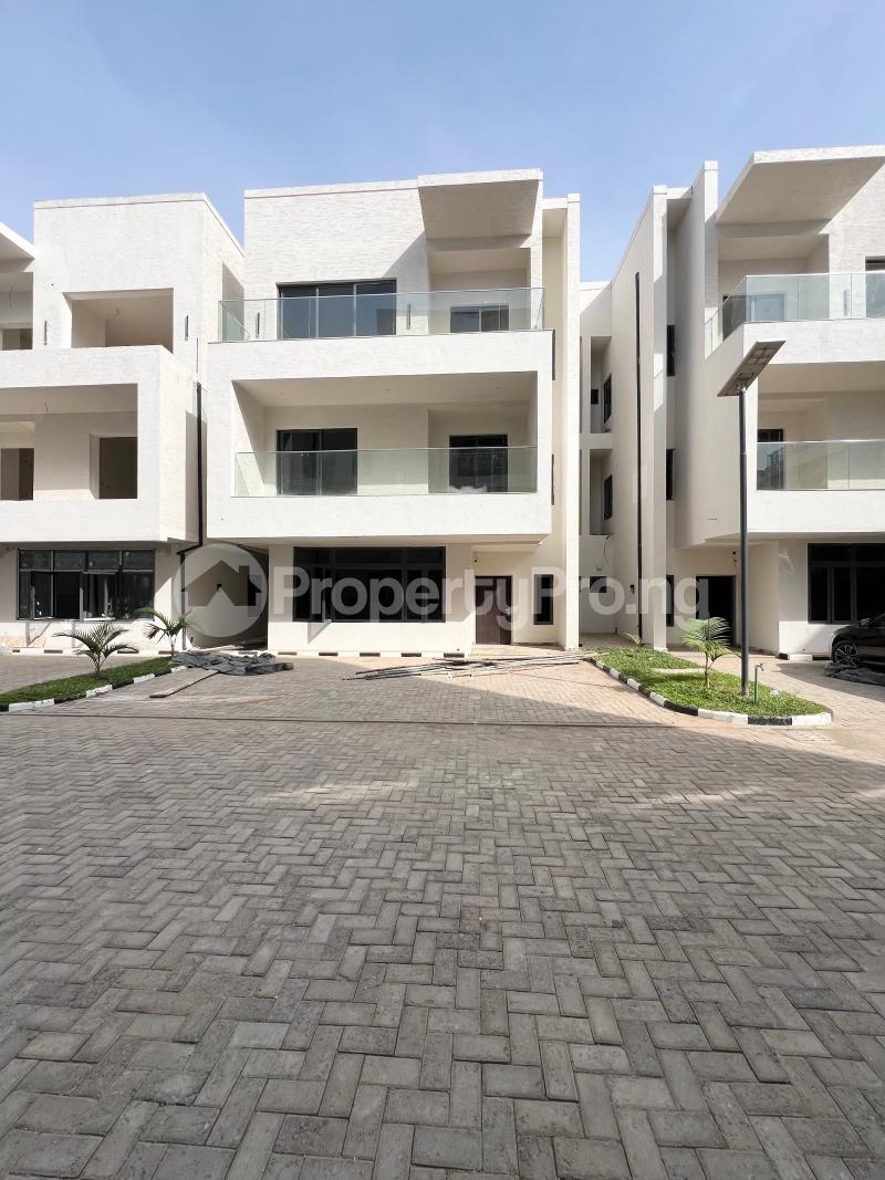 5 bedroom House for rent Guzape Abuja