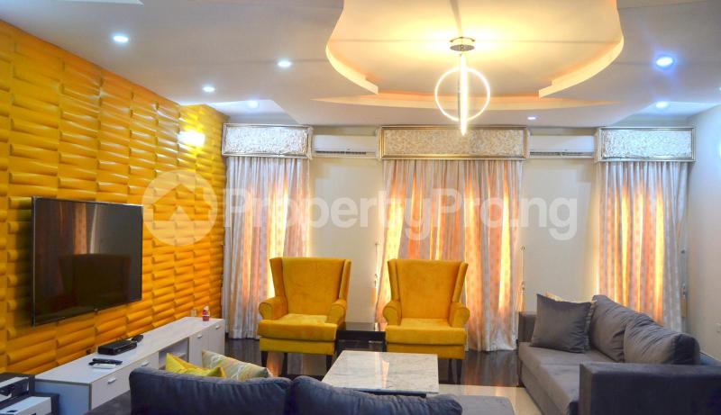 6 bedroom House for shortlet ONIRU Victoria Island Lagos