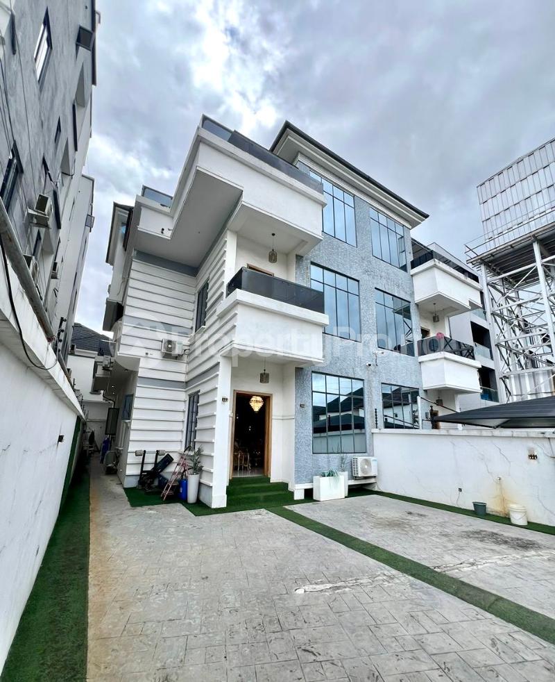 5 bedroom House for rent Chevron Chevron Lekki Lagos