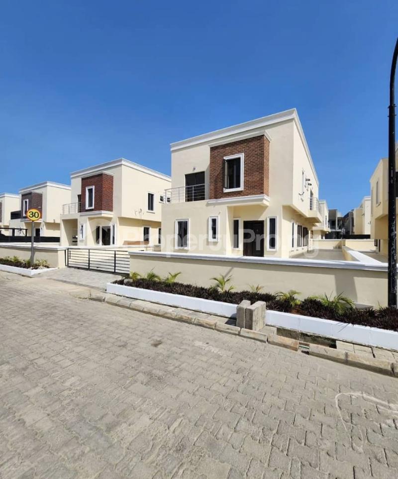 5 bedroom House for rent chevron Lekki Lagos