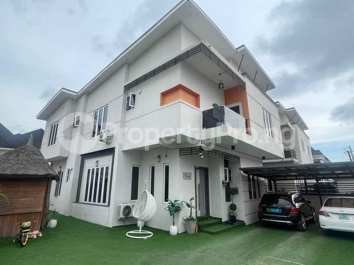 5 Bedroom House in Thomas estate Ajah Lagos House for sale in ajah